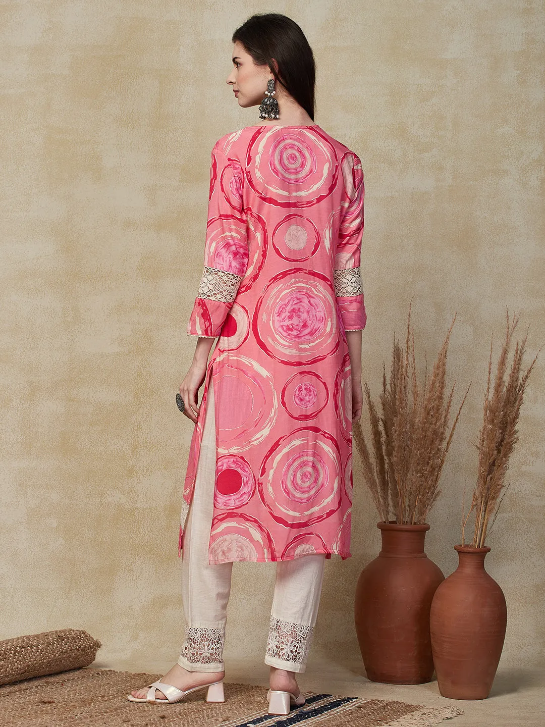 Abstract Geometric Foil Printed Straight Fit Kurta - Pink