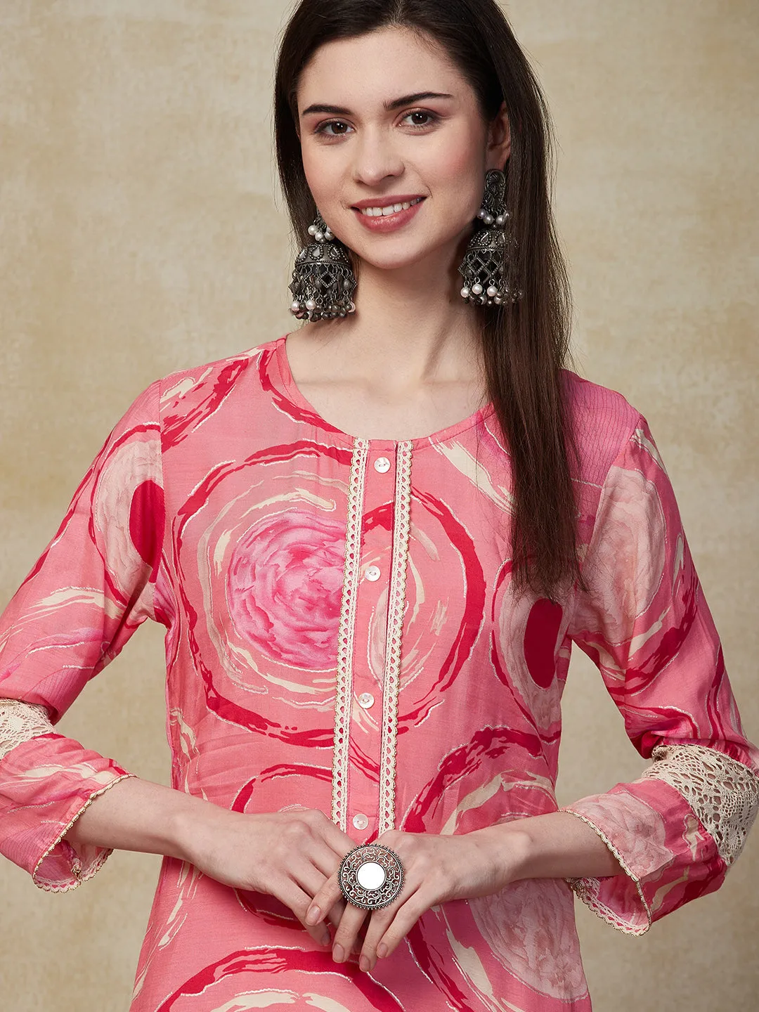 Abstract Geometric Foil Printed Straight Fit Kurta - Pink