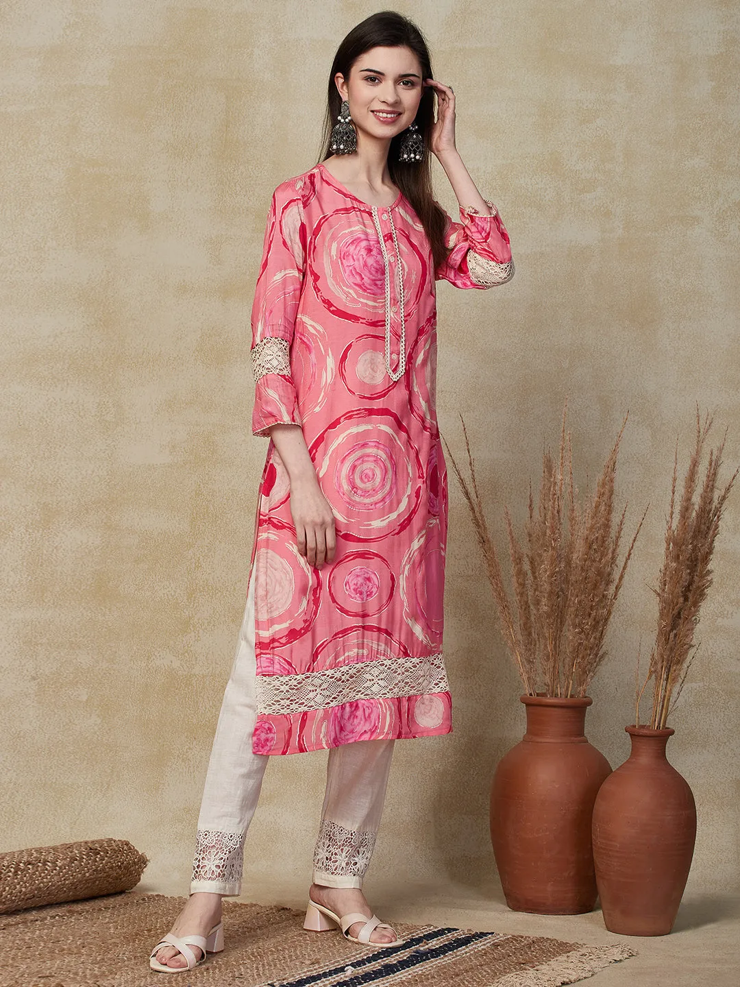 Abstract Geometric Foil Printed Straight Fit Kurta - Pink