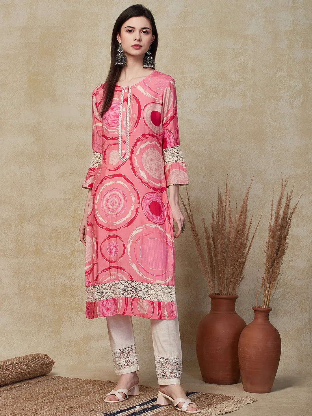 Abstract Geometric Foil Printed Straight Fit Kurta - Pink