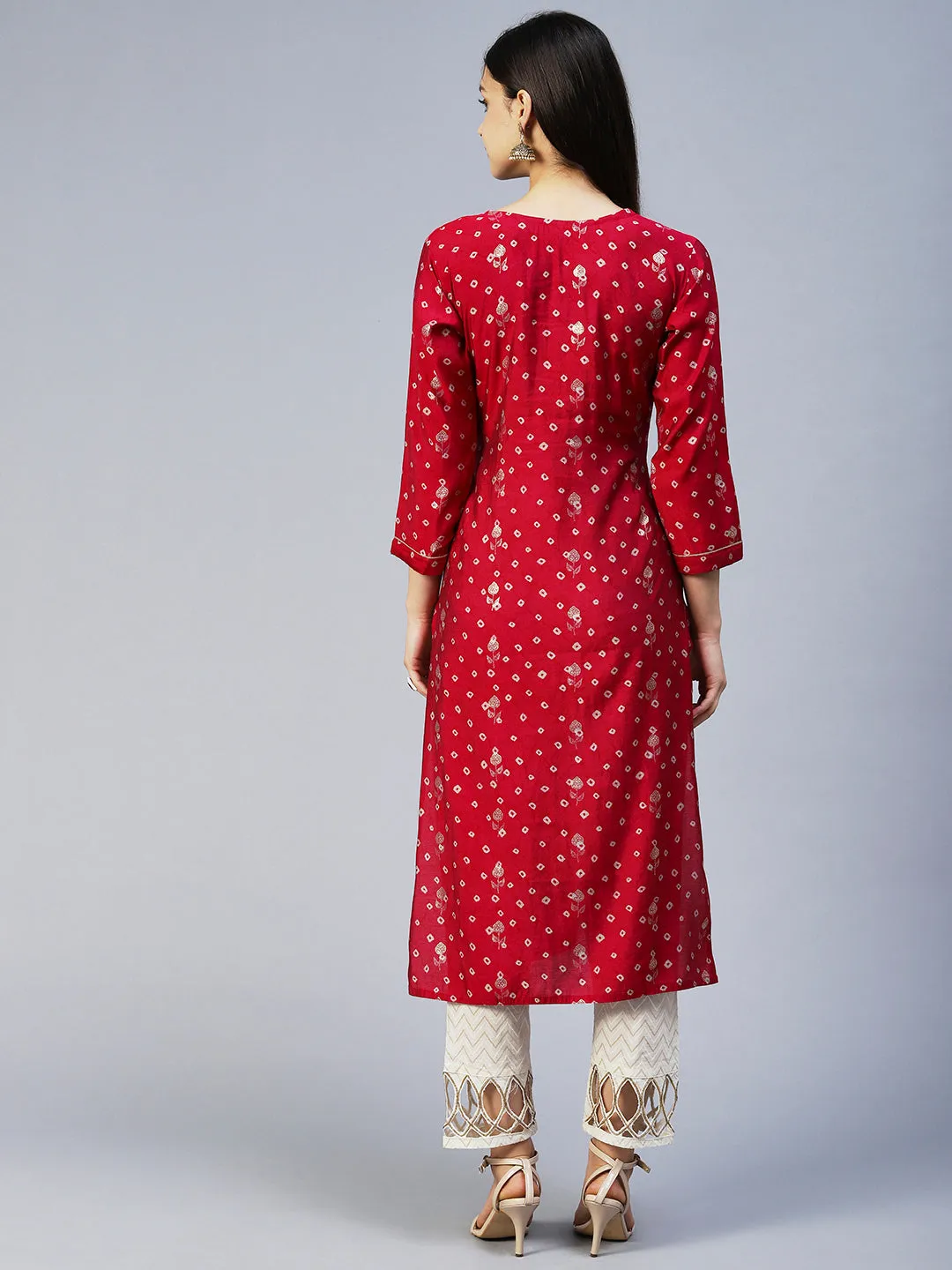 Bandhani Printed & Embroidered Straight Fit Kurta – Magenta