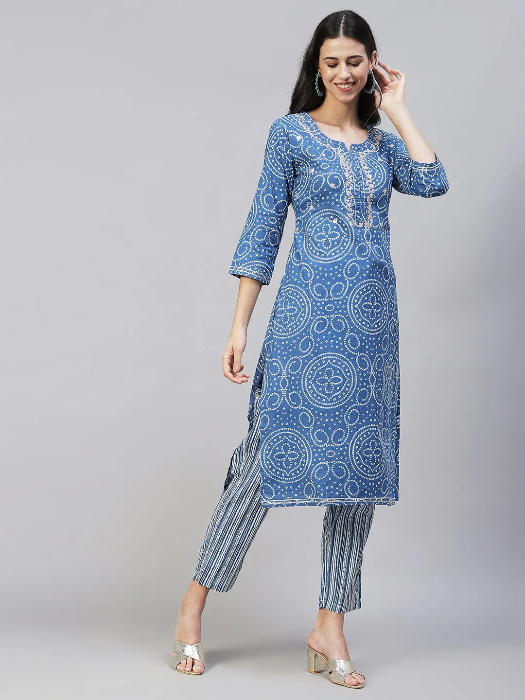 Bandhani Printed & Embroidered Straight Fit Kurta with Pants - Blue