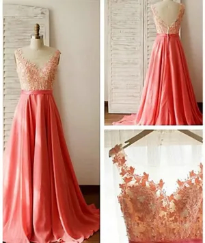 Charming A-Line Appliques V-Neck Lace Long Prom Dresses Long Formal Dresses