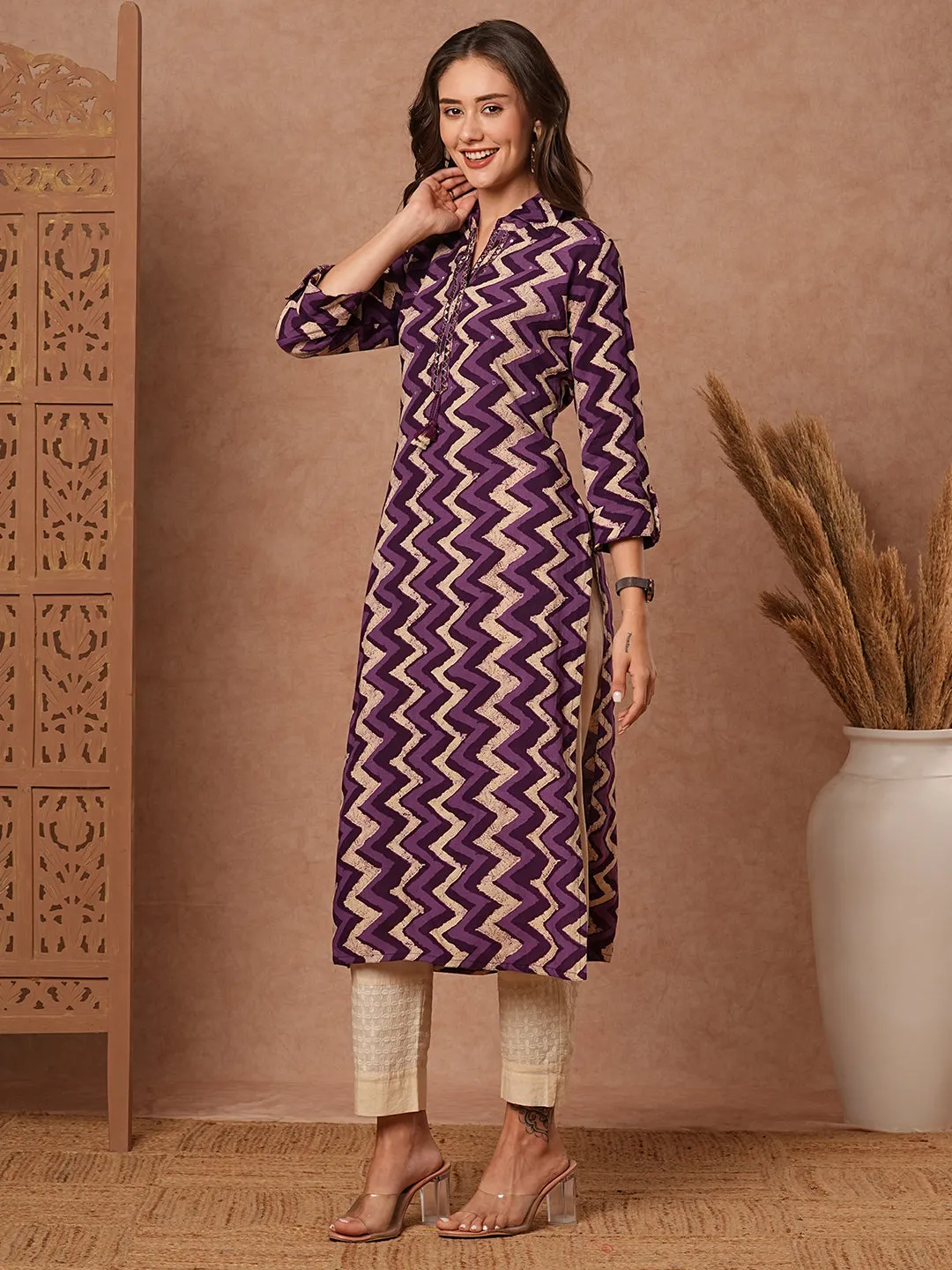 Chevron Printed Resham & Mirror Embroidered Kurta - Purple