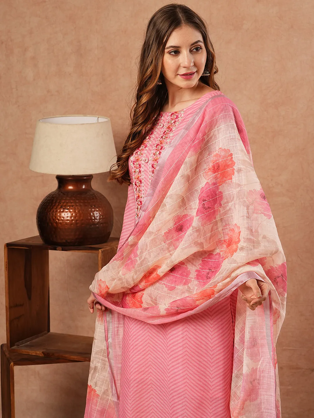 Chevron Printed Resham Embroidered kurta with Pants & Dupatta - Pink