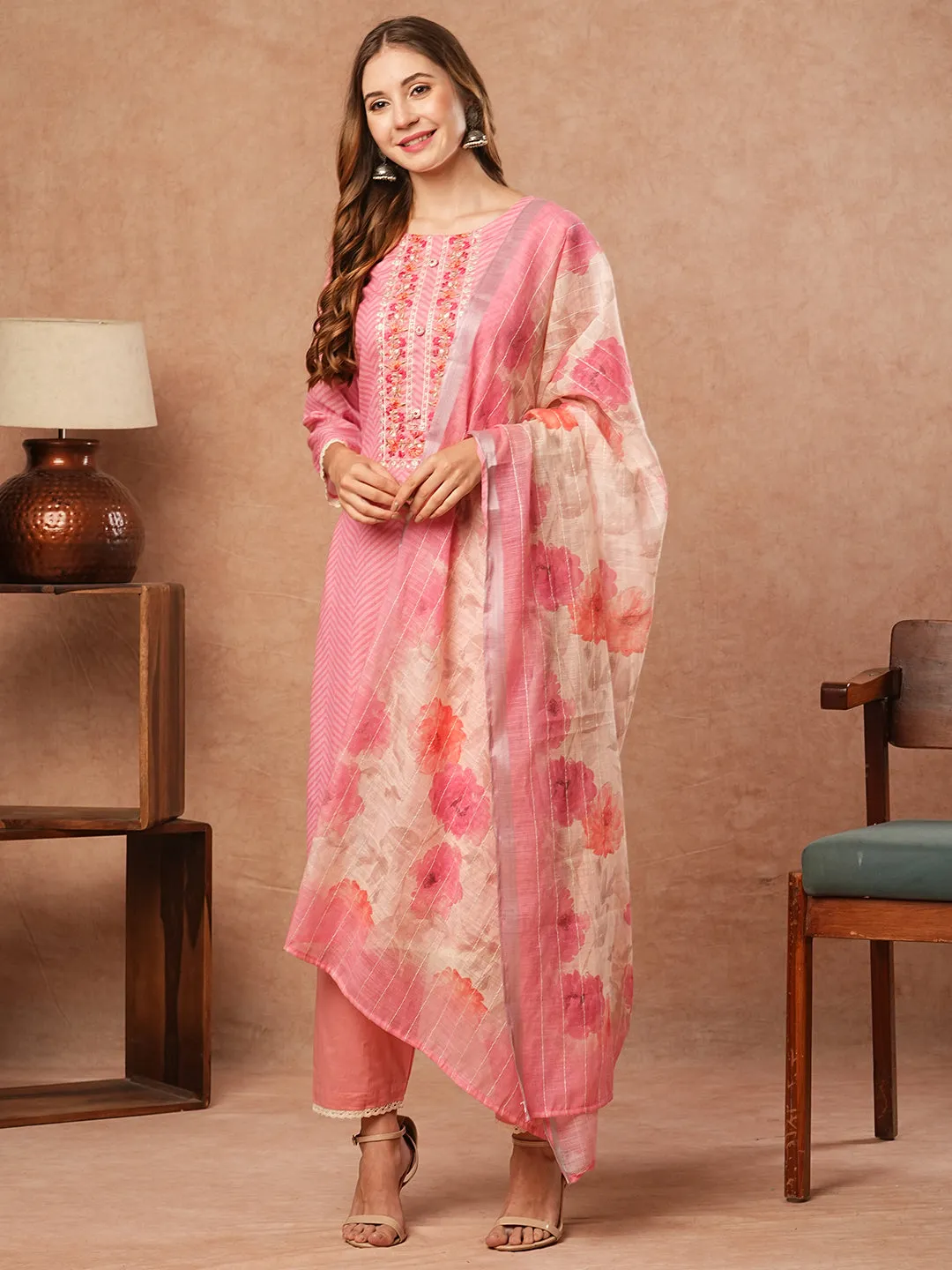 Chevron Printed Resham Embroidered kurta with Pants & Dupatta - Pink