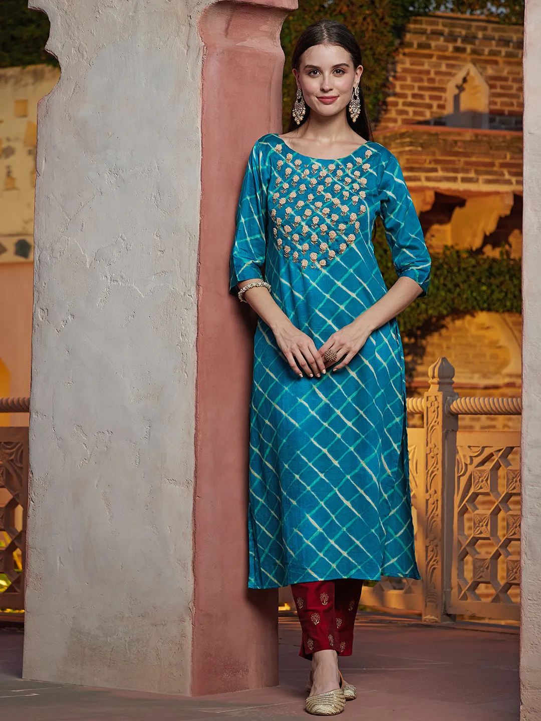 Diagonal Checks Printed Resham French Knot & Sequins Embroidered Kurta - Blue