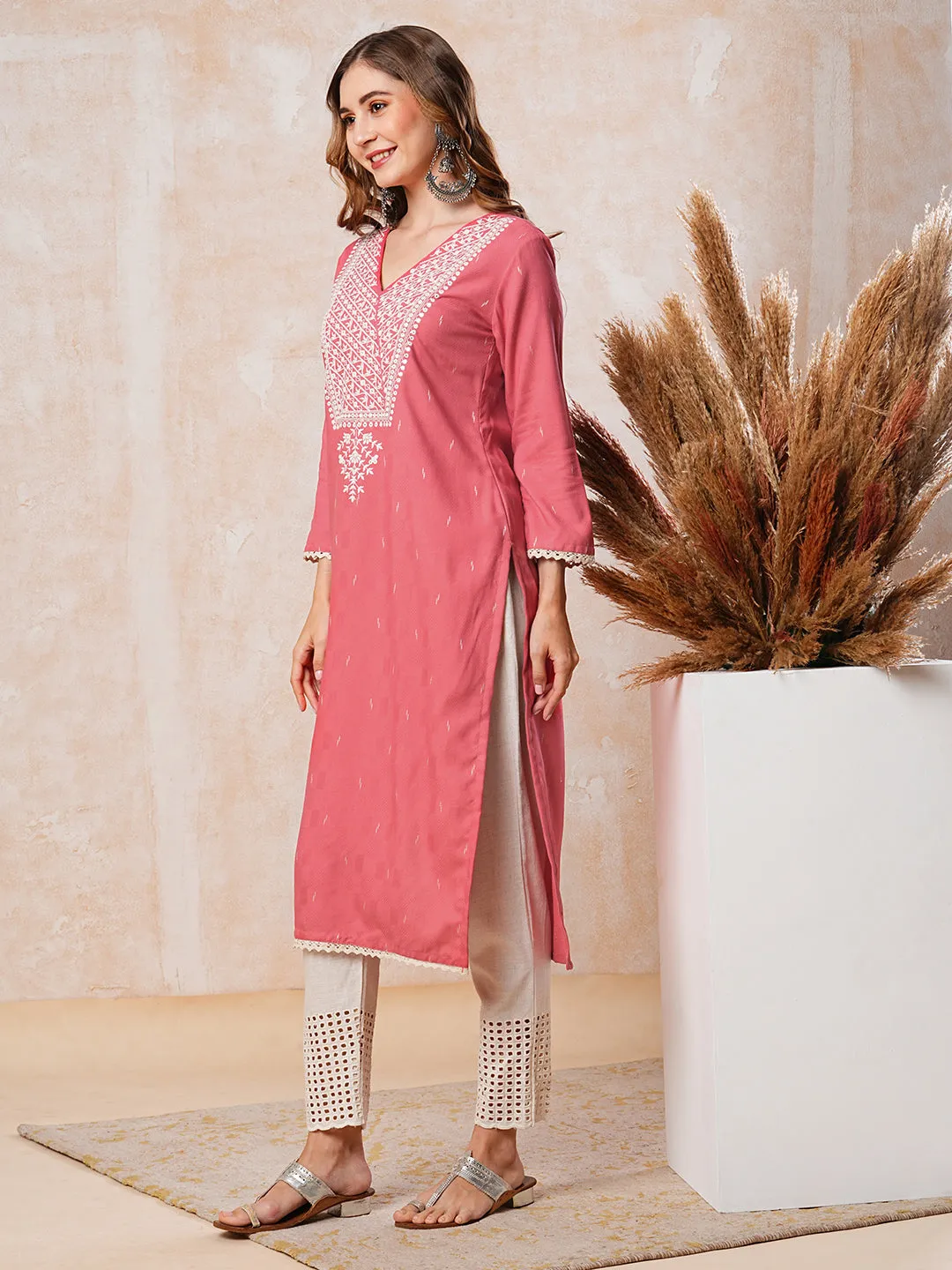 Dobby Design Mirror & Resham Embroidered Kurta - Peach