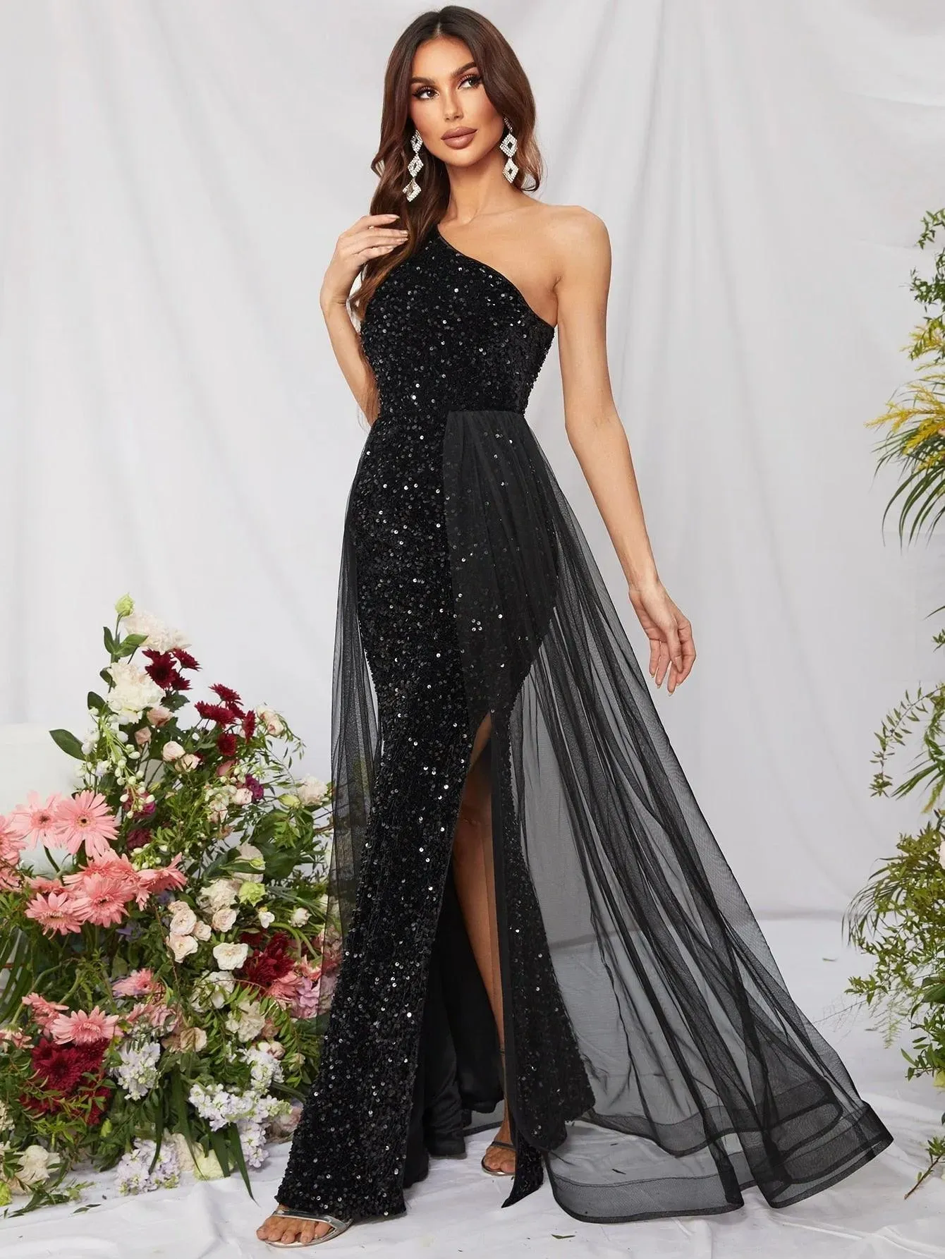 Elegant One Shoulder Sequin Mermaid Dresses