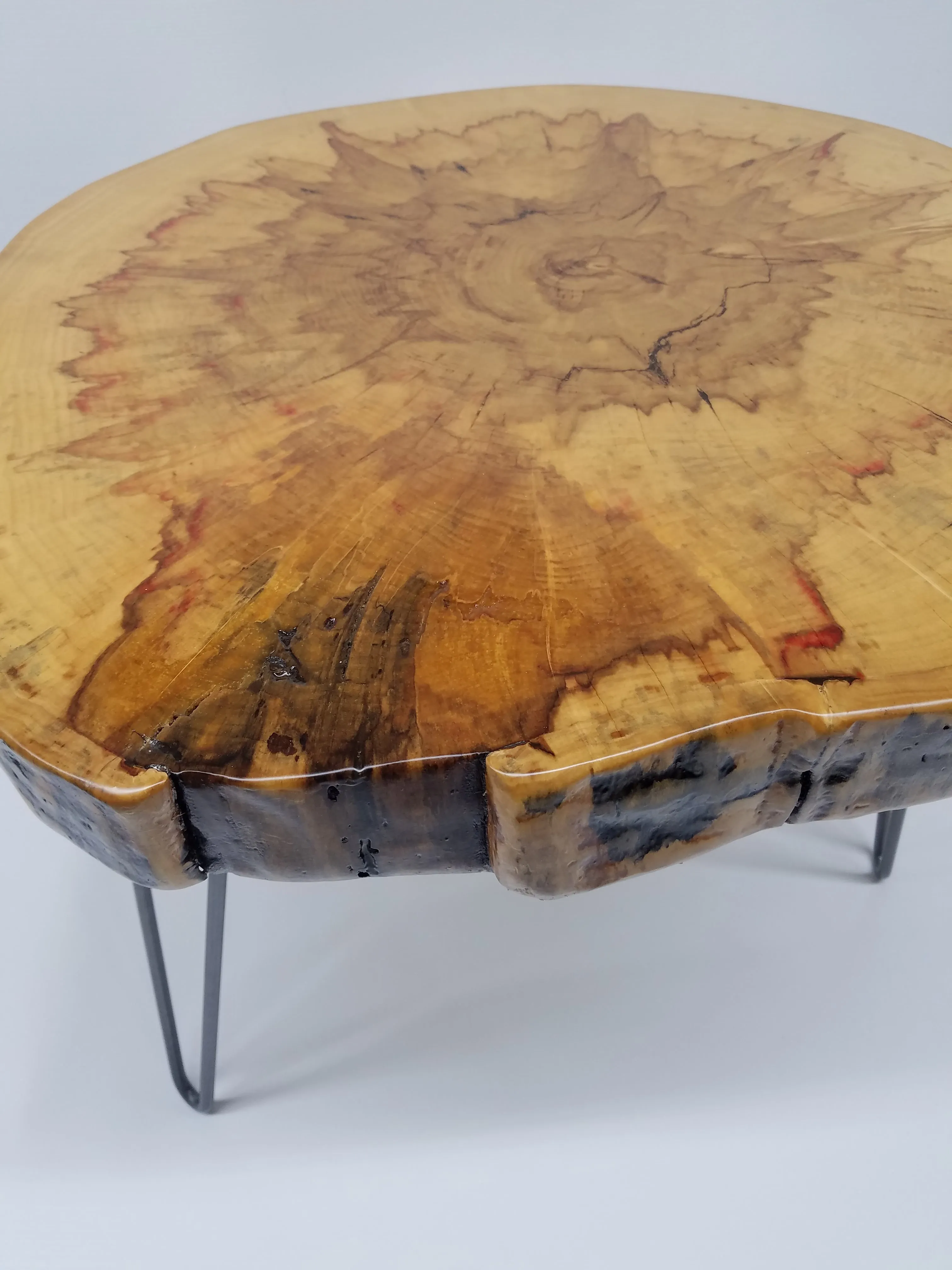 Round Coffee Table- Live Edge- Log Table- Box Elder- Flame Maple- Log Table- Slab Table- Brown- Red- Gold- Natural Wood- Slab- Thick Wood