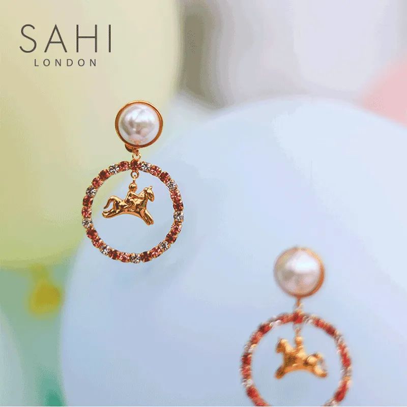 Sahi White Pearl Zircon Stones Crystal Hoop Earring